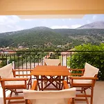 Willa Gabriel *