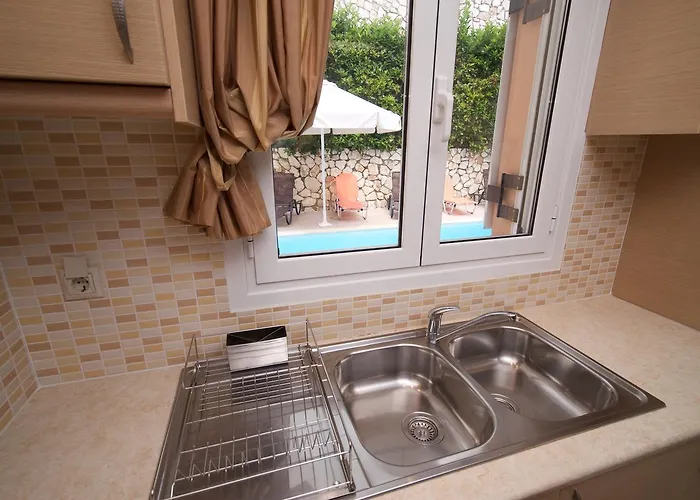 Gabriel Houses * Agia Efimia